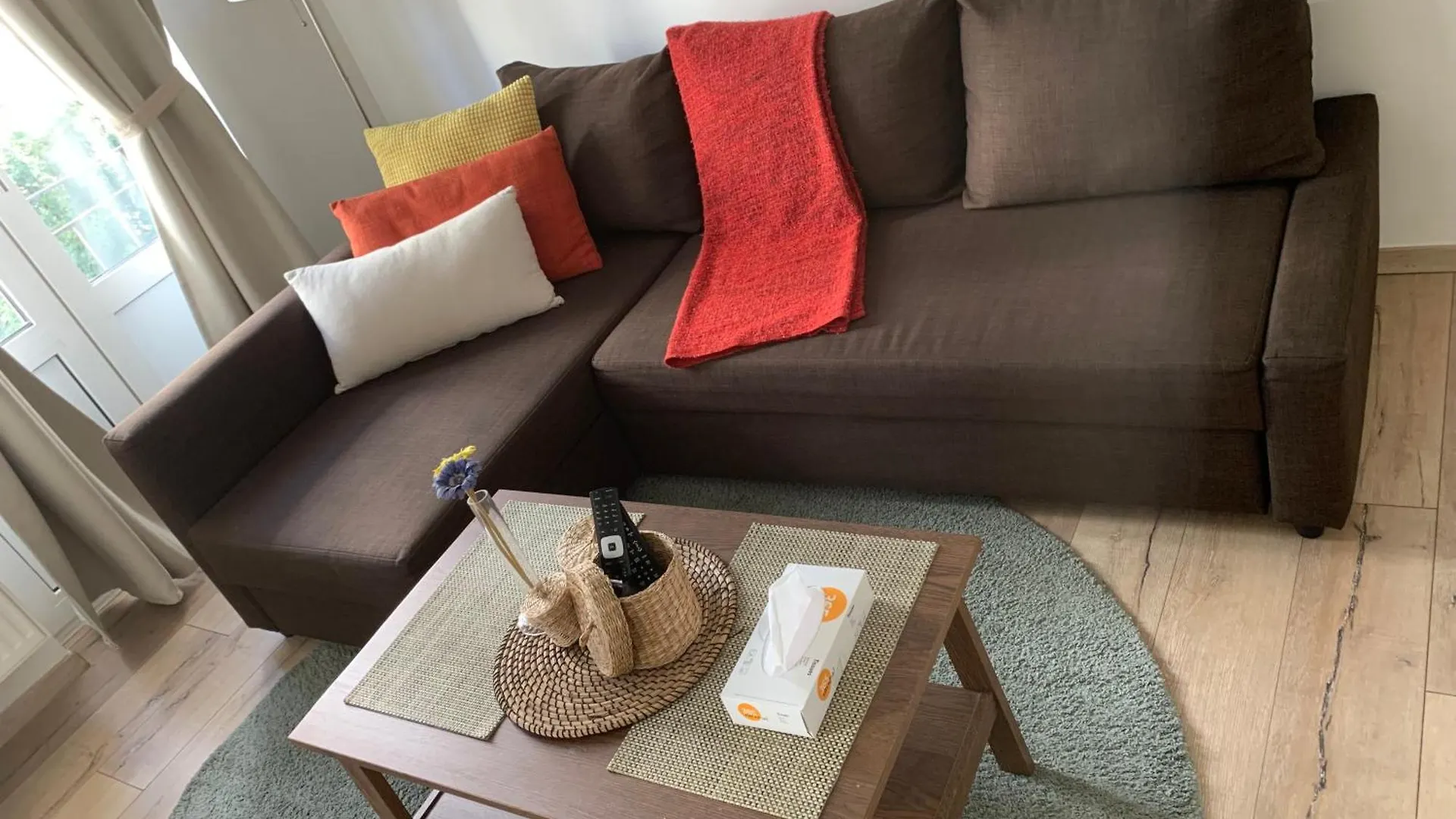 Central Brussel - Steps Grand Place - Local Vibrant Neighbourhood Apartment